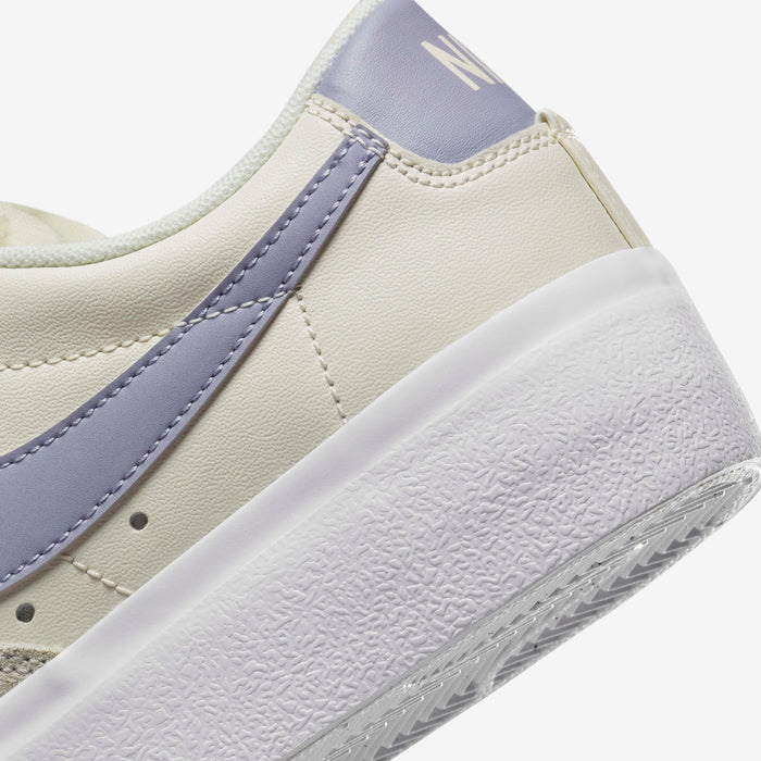Women Nike Blazer Low Platform