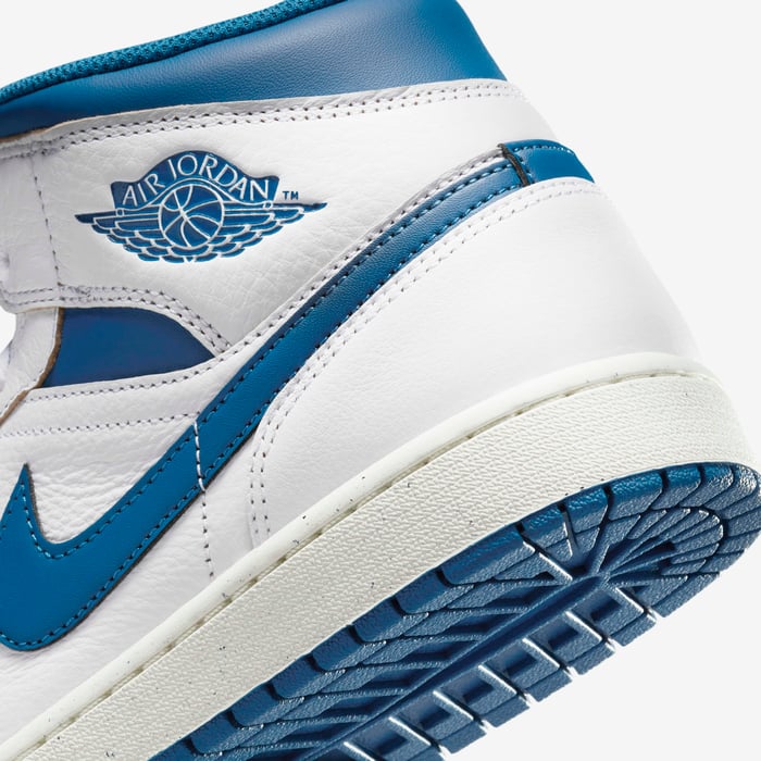 Air Jordan 1 Mid SE